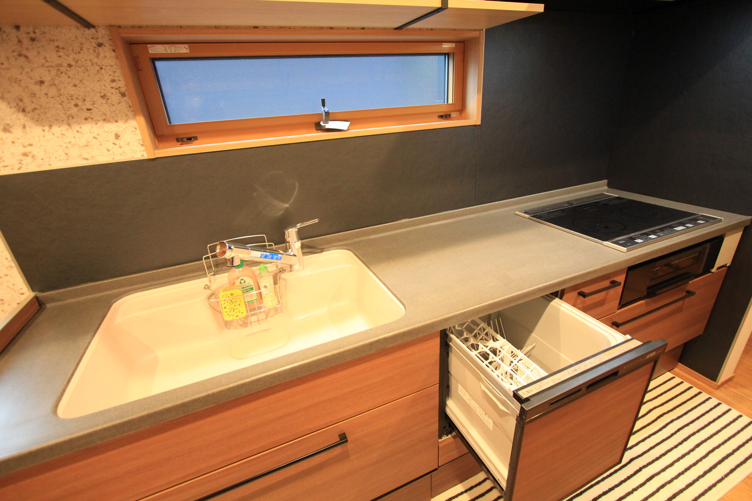 食洗器付きキッチン（ハイグレードタイプ）